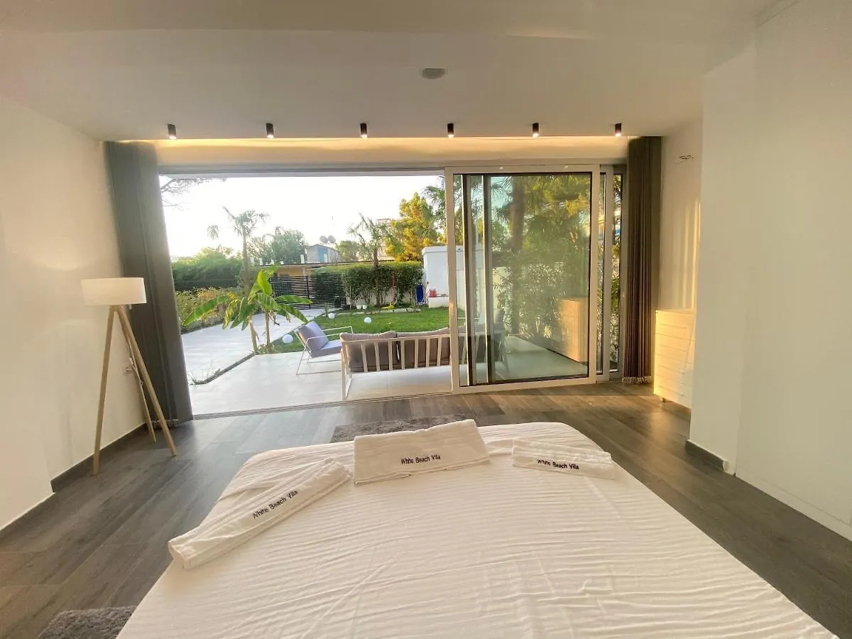 White Beach Villa 1 - Luxury Velipoje