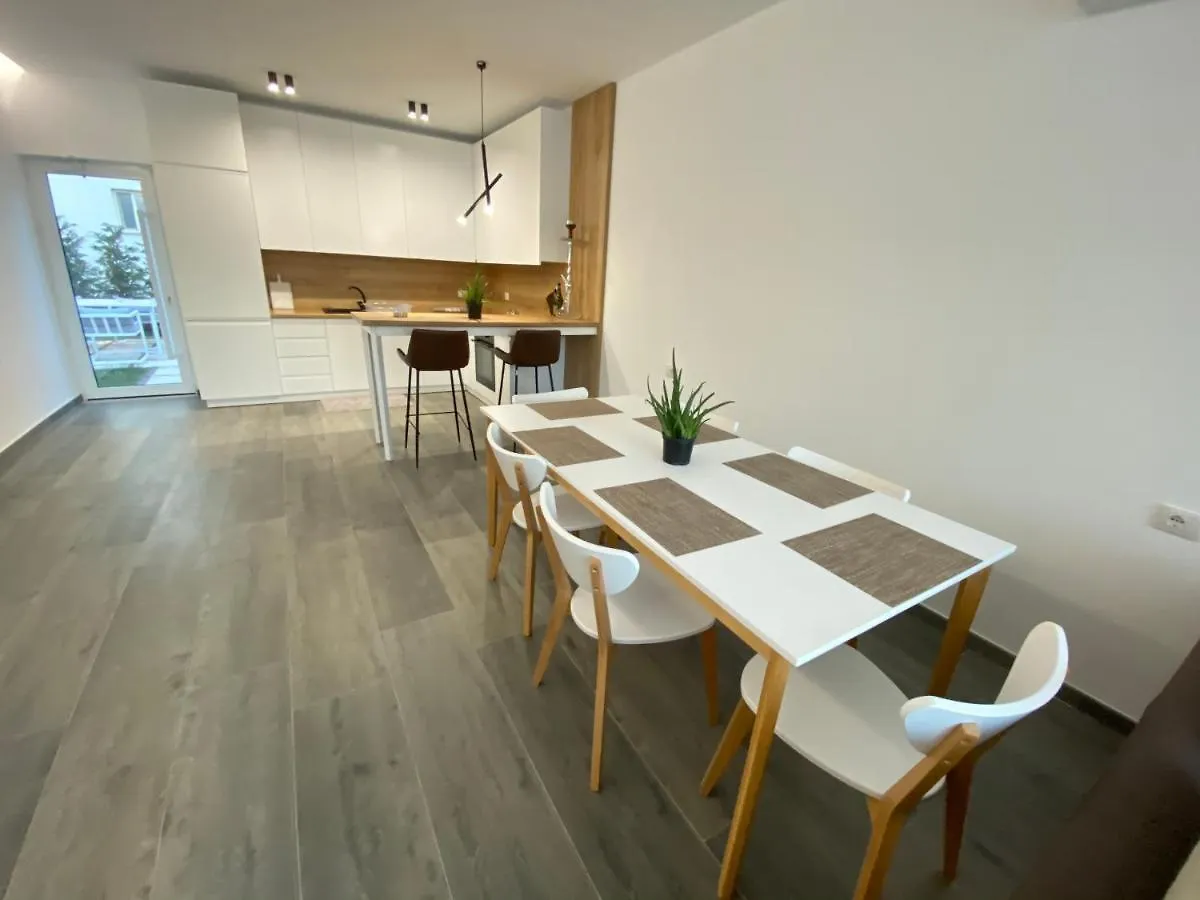 White Beach Villa 1 - Luxury Velipojë アルバニア