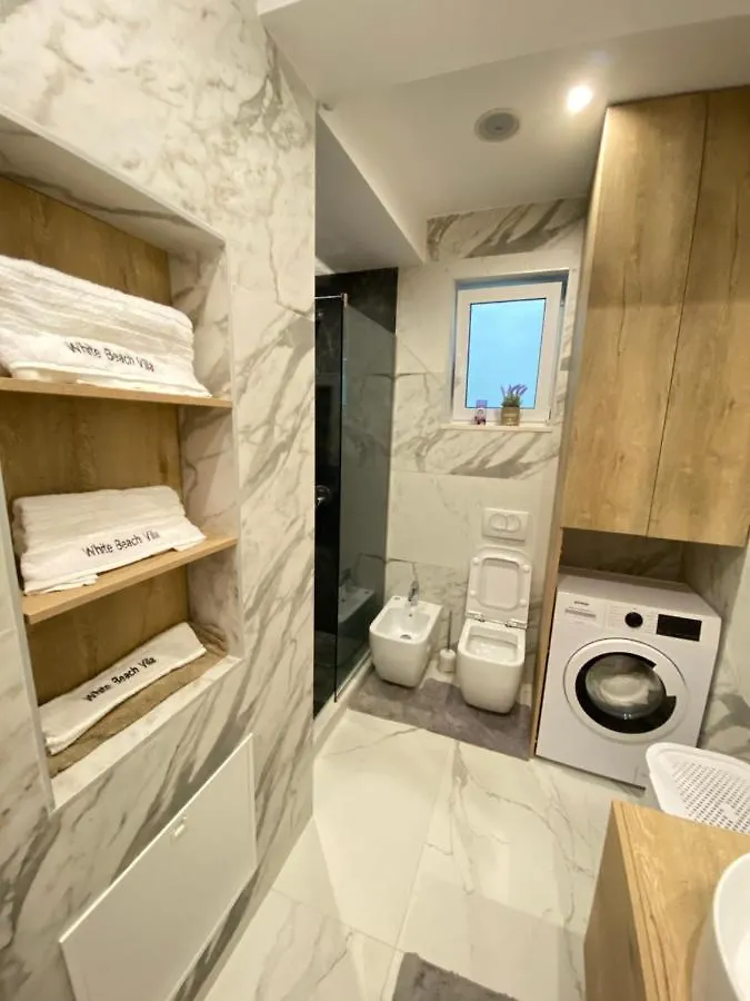 White Beach Villa 1 - Luxury Velipojë